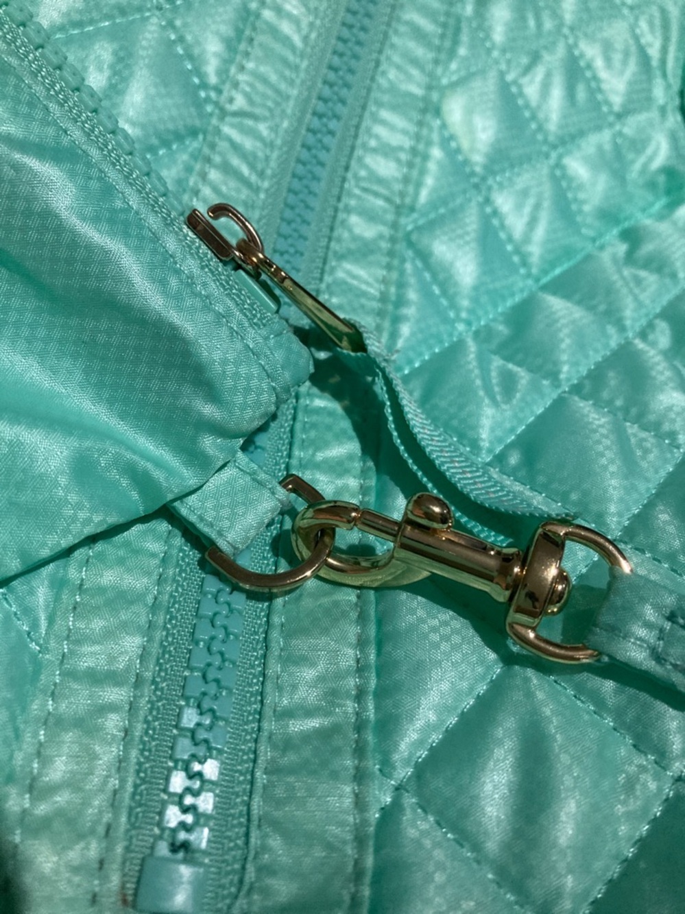 Oliver Thomas Kitchen Sink Tennis Tote - Picture 13 of 14